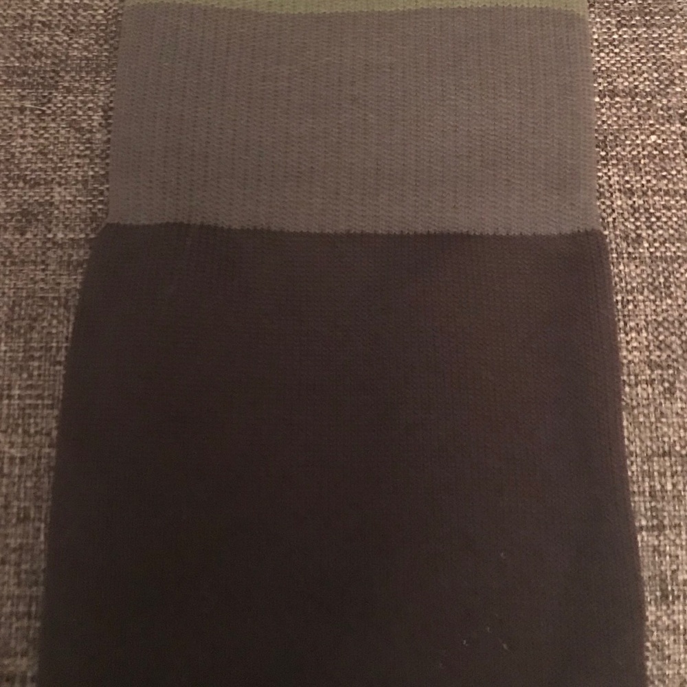 SOLD BNWT Authentic Adidas Germany Away Socks - Picture 5 of 6